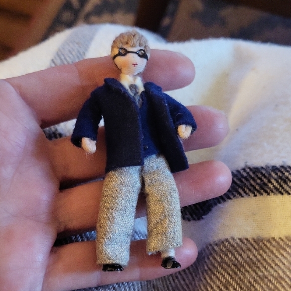 Grecon Colorful Doll Family Set - Picture 2 of 9